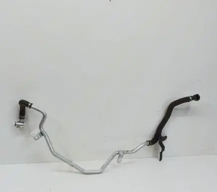 Engine coolant pipe/hose