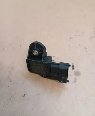 Chevrolet Orlando Air pressure sensor 55568176 0281006052