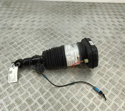 BMW X7 G07 Shock absorber/damper/air suspension 7831561 78315615