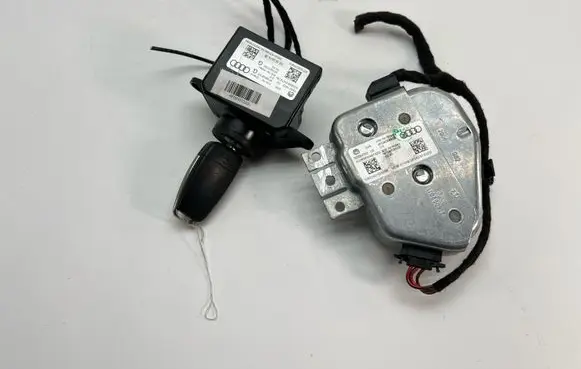 Audi Q7 4L Steering wheel lock 4F0910852B