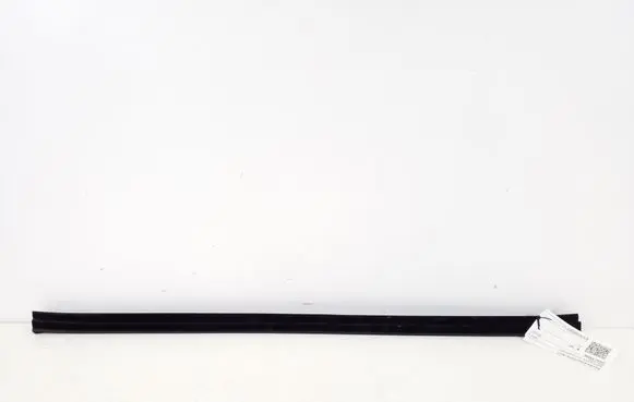 KIA Sorento Rear door card trim 83241-C5000
