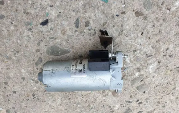 BMW X5 E53 Seat adjustment motor 0130002618 1196801 210705