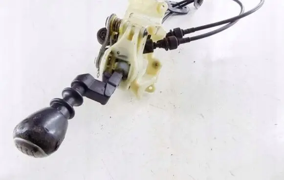 KIA Carens II Gear shifter/selector