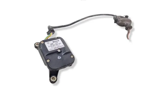 Audi A6 S6 C4 4A Air flap motor/actuator 4A0820511A