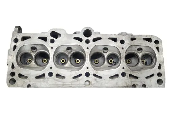 Volkswagen Golf V Engine head 06B103373T 06B285A