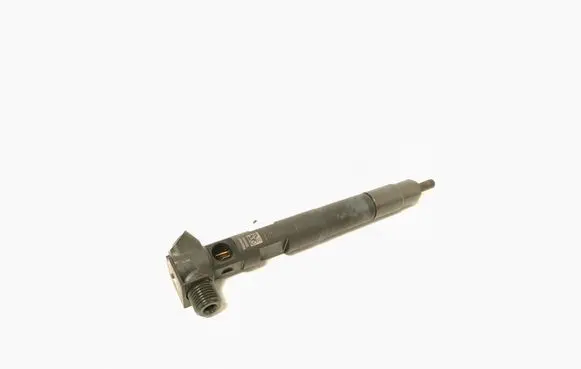 Mercedes-Benz A W176 Fuel injector A6510702387