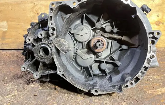 Renault Laguna II Manual 5 speed gearbox 1023825 PMR9154267142M56L2
