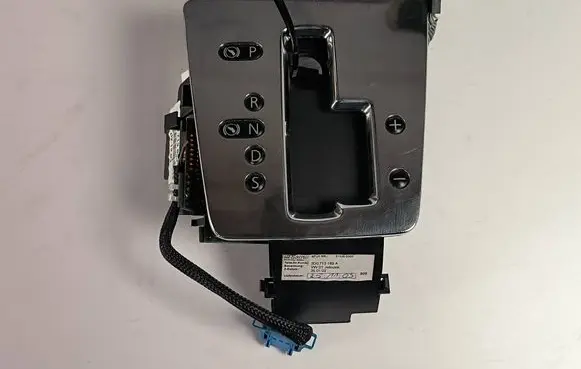 Volkswagen Phaeton Gear shifter surround trim plastic 3D0713109A