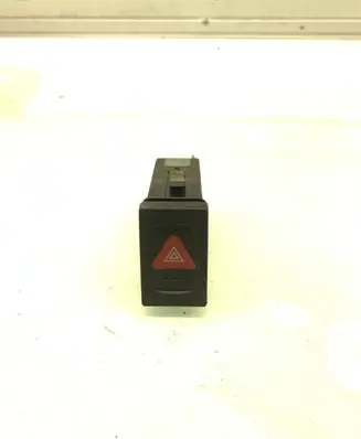 Volkswagen PASSAT B5.5 Hazard light switch 3B0953235D