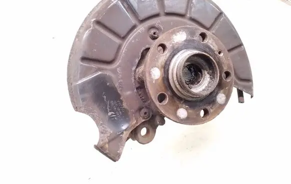 Volkswagen Golf V Front wheel hub spindle knuckle 1K0256 K0615312F