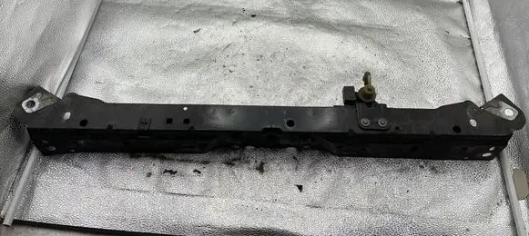 Opel Insignia A Top upper radiator support slam panel 13502340
