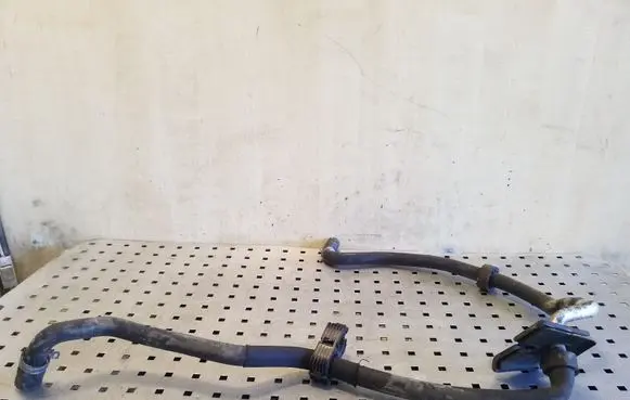 Mercedes-Benz ML W164 Engine coolant pipe/hose A1645062135