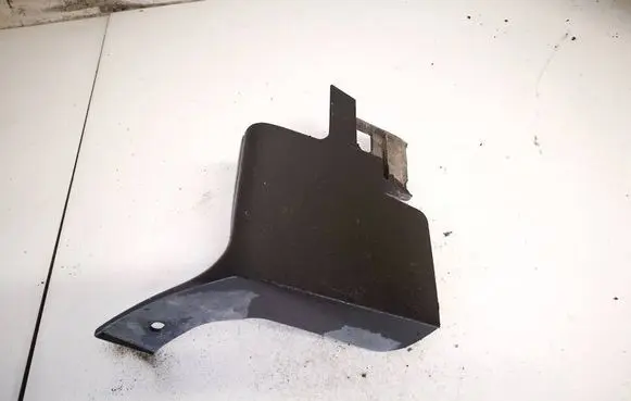Mazda CX-7 Rear mudguard 