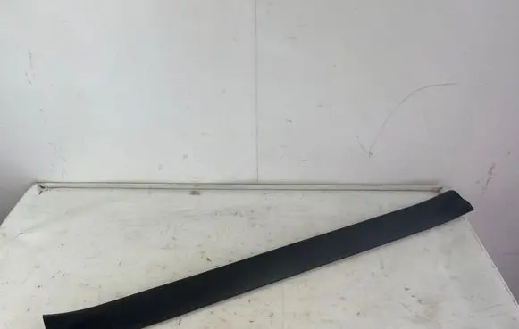 Subaru Impreza III Front sill trim cover 94060fg050