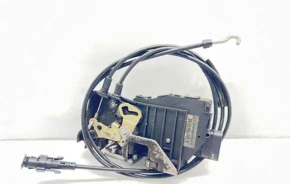 Mercedes-Benz ML W163 Rear door lock A1637302135