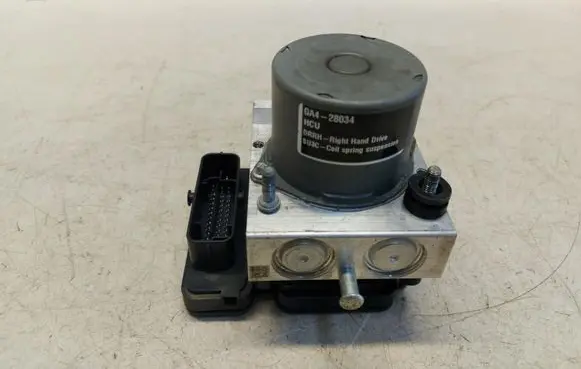 Tesla Model 3 ABS Pump 1044745-00-B