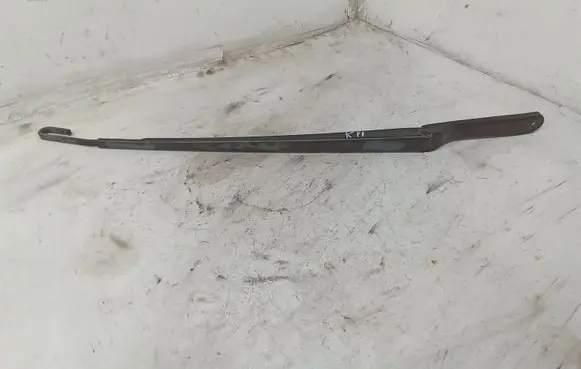 BMW X5 E53 Front wiper blade arm 7075612