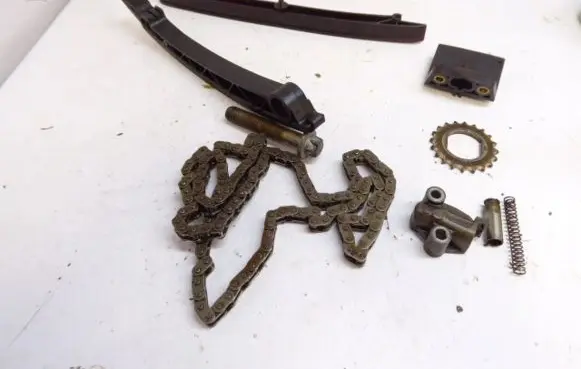 Opel Meriva B Timing chain (engine) 