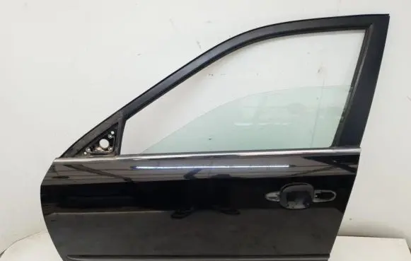 KIA Magentis Front door
