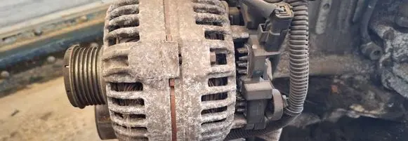 Citroen C4 I Generator/alternator 9646321880