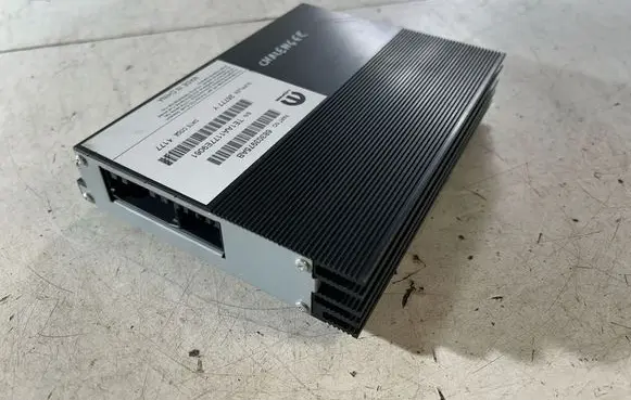 Dodge Challenger Sound amplifier 68303975AB