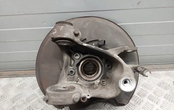 Audi A8 S8 D4 4H Rear wheel hub 4H0505431D 4H0615611H