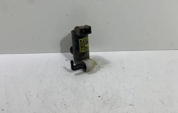 Renault Koleos I Headlight washer pump 28920JY00A