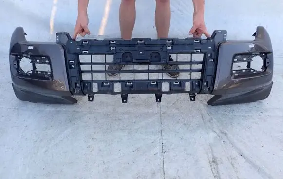 Mitsubishi Pajero Front bumper 6400G152ZZ
