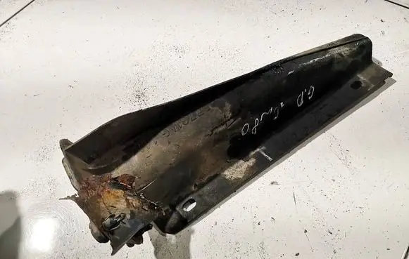 BMW 3 E46 Rear bumper mounting bracket 57731AG141