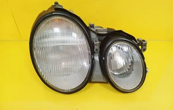 Mercedes-Benz CLK A208 C208 Headlight/headlamp 