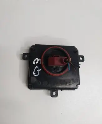 Volkswagen PASSAT B8 Xenon control unit/module 4G0907697D 28357987 401140244