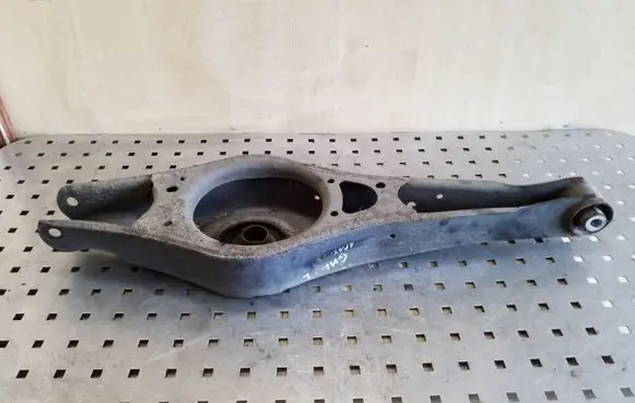 Skoda Superb B6 (3T) Rear upper control arm/wishbone