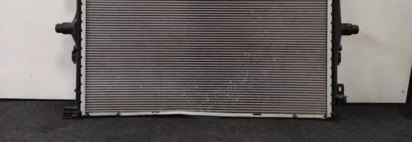 Coolant radiator