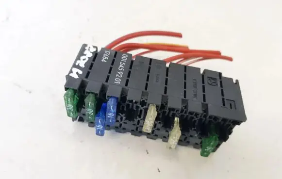 Mercedes-Benz E W210 Fuse box set 0015459201 17684