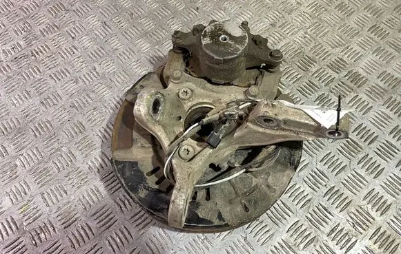 Hyundai Kona I Front wheel hub