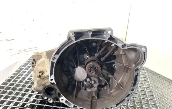 Ford Fiesta Manual 5 speed gearbox 8A6R7002JF
