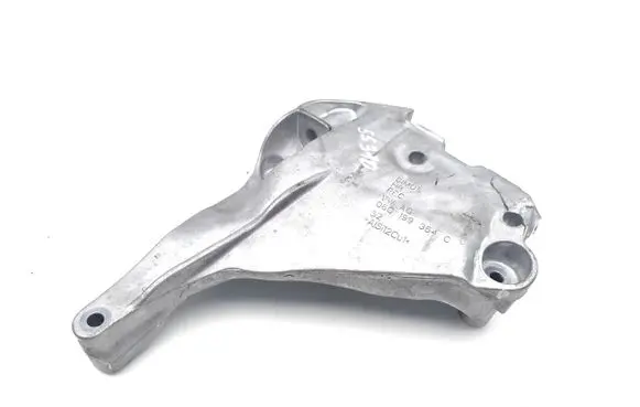 Audi TT TTS RS Mk3 8S Engine mount bracket 06Q199354C