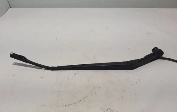 Subaru Forester SK Front wiper blade arm 86532SJ090