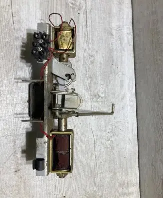 Tailgate opening switch