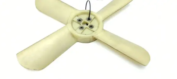 Mercedes-Benz E W123 Fan impeller 1082050906