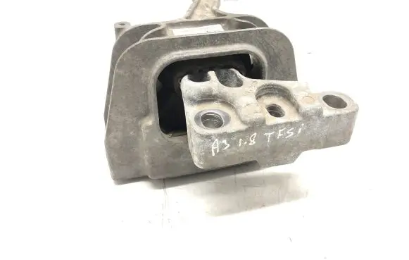 Audi A3 S3 8V Engine mount bracket 5Q0199262BK G3106420 X44TAEG353200W