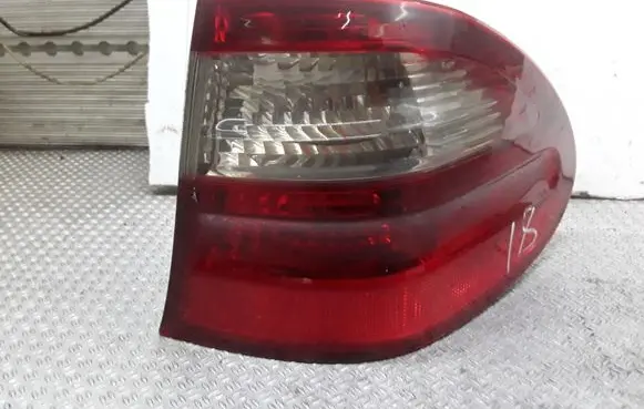 Rear/tail lights