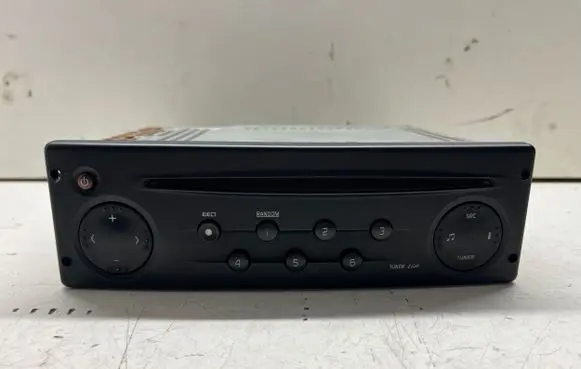 Renault Master II Radio/CD/DVD/GPS head unit 7700433948 22DC27962 FD0302160163161