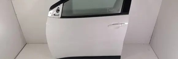 Toyota Aygo X Front door 000000040