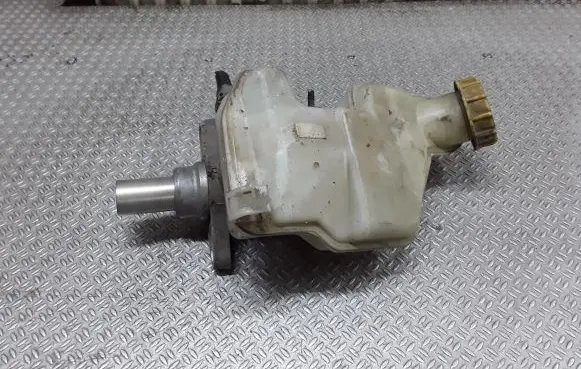 Ford Fiesta Master brake cylinder 03350884941