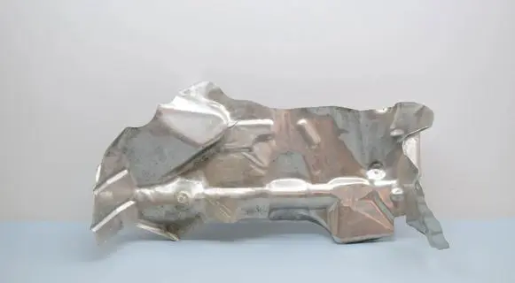 BMW X1 U11 Exhaust heat shield 689102603