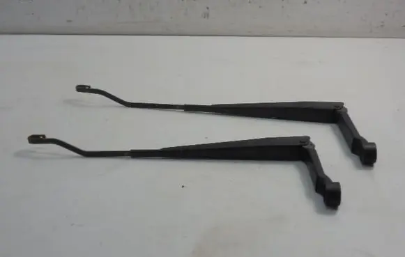 Chevrolet Lacetti Front wiper blade arm 