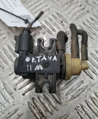 Skoda Octavia Mk2 (1Z) Turbo solenoid valve 1K0906627B