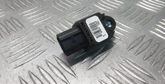 Lexus IS 220D-250-350 Airbag deployment crash/impact sensor 8983102020