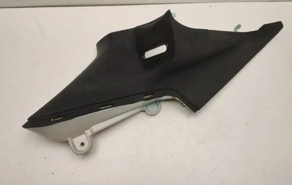 Mercedes-Benz CLS C218 X218 (D)pillar trim (top) A2186903726